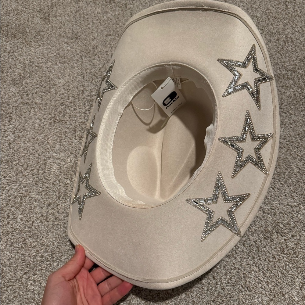 Classic Cream Western Hat - Picture 4 of 5